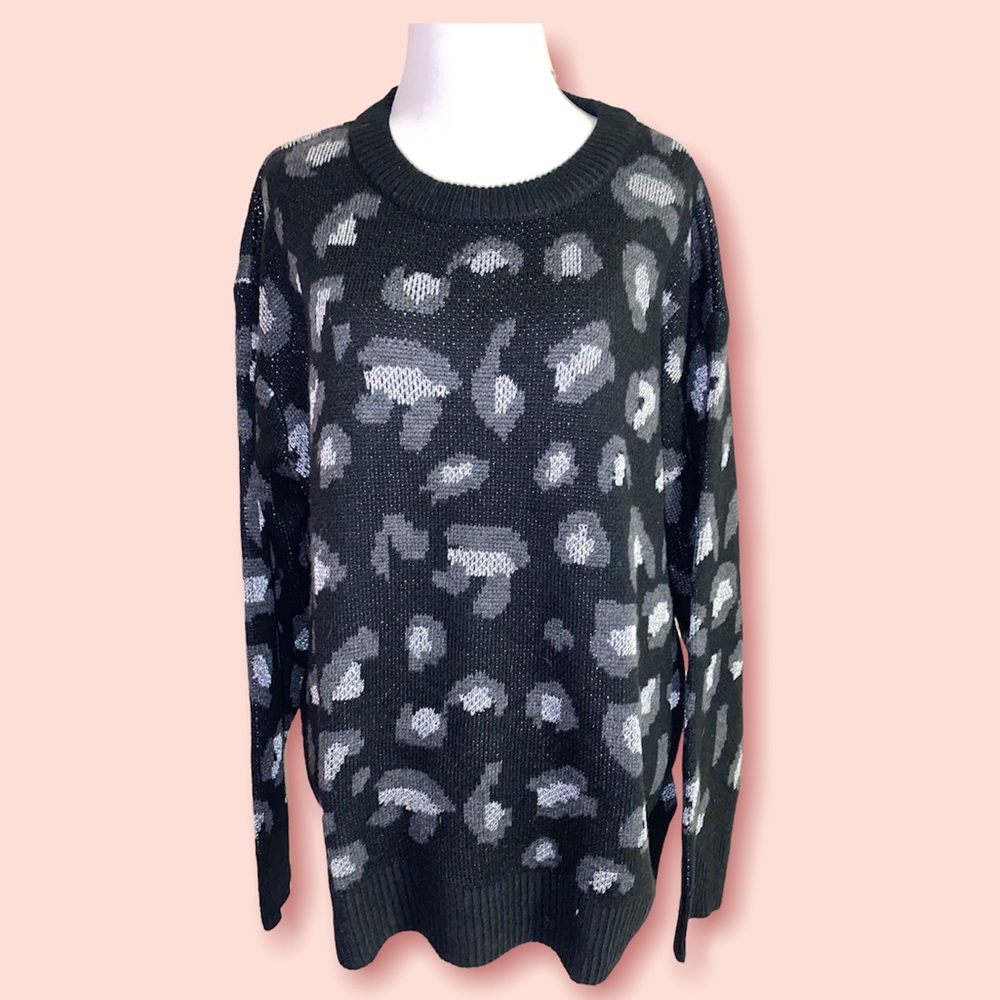 Kendall and Kylie leopard black and metallic silver sweater new w tags! Size Xl - Picture 6 of 6